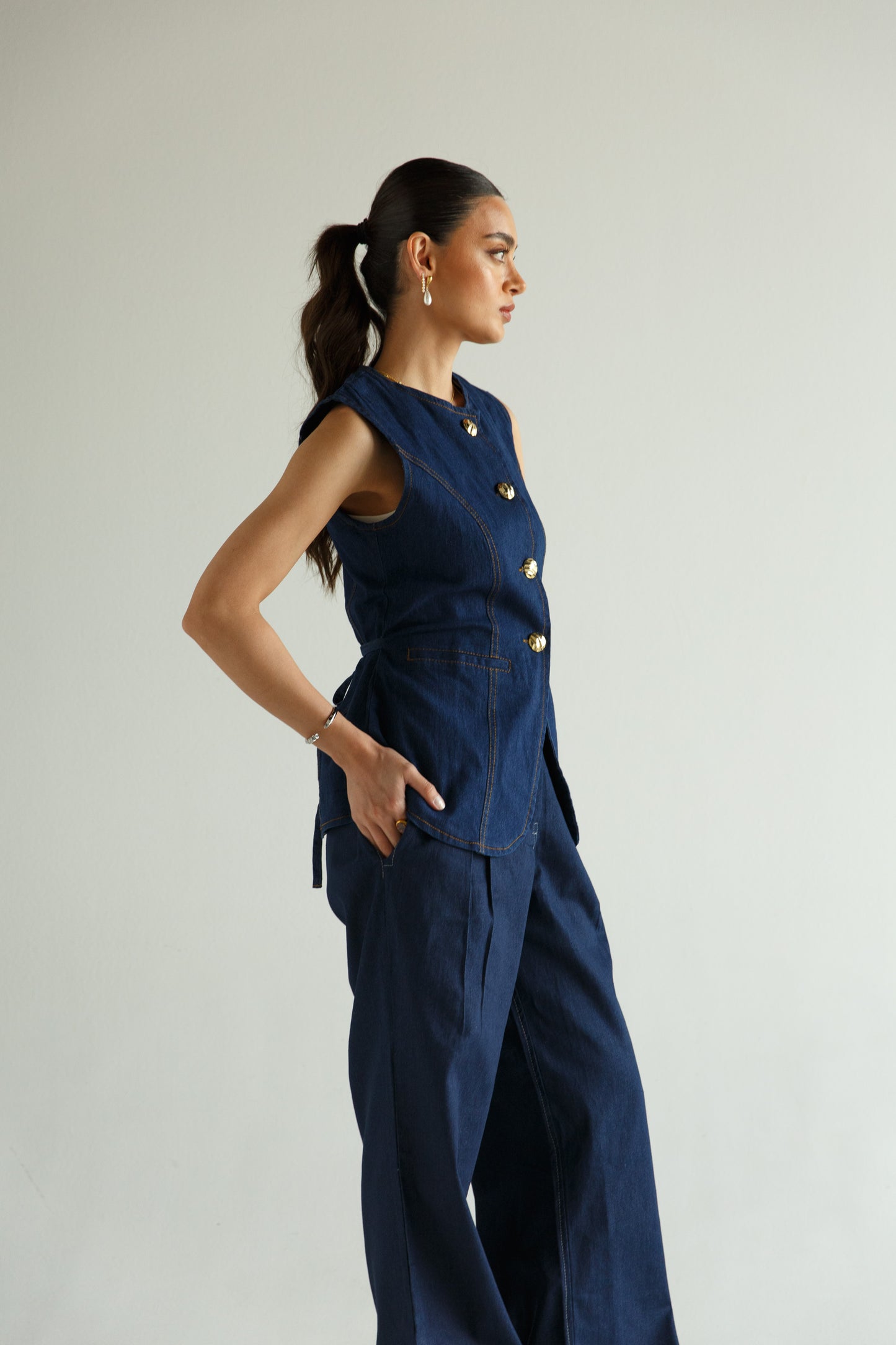 golden buttons set