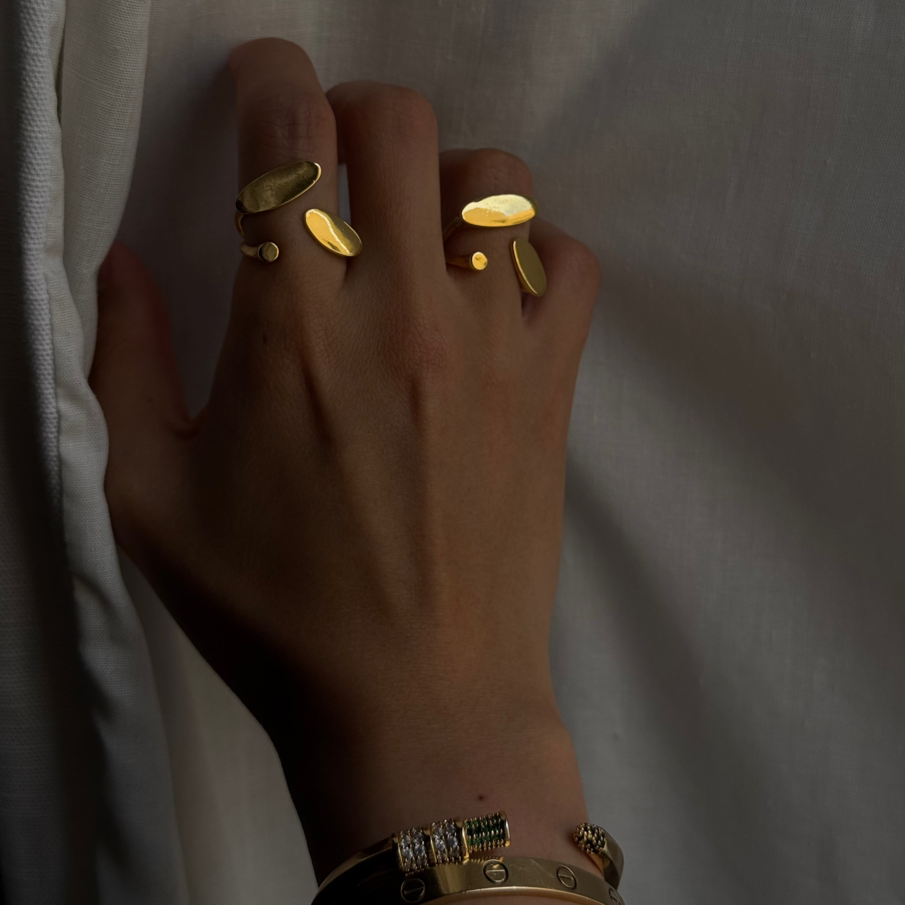 petals ring