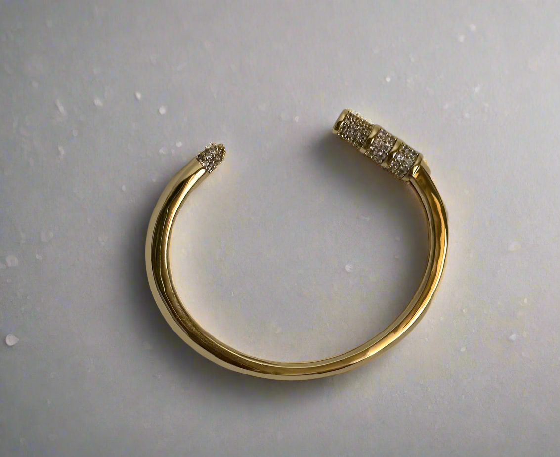 Pencil bracelet